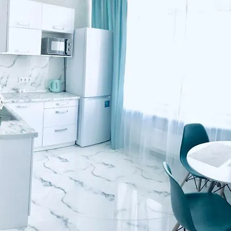 Pearl Apartment *